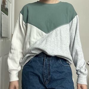 Color-block crew neck